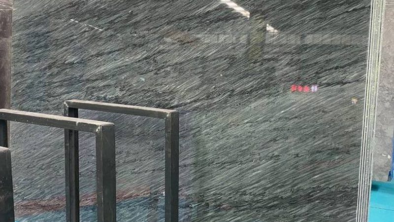 人造石台面烫变色后怎么翻新